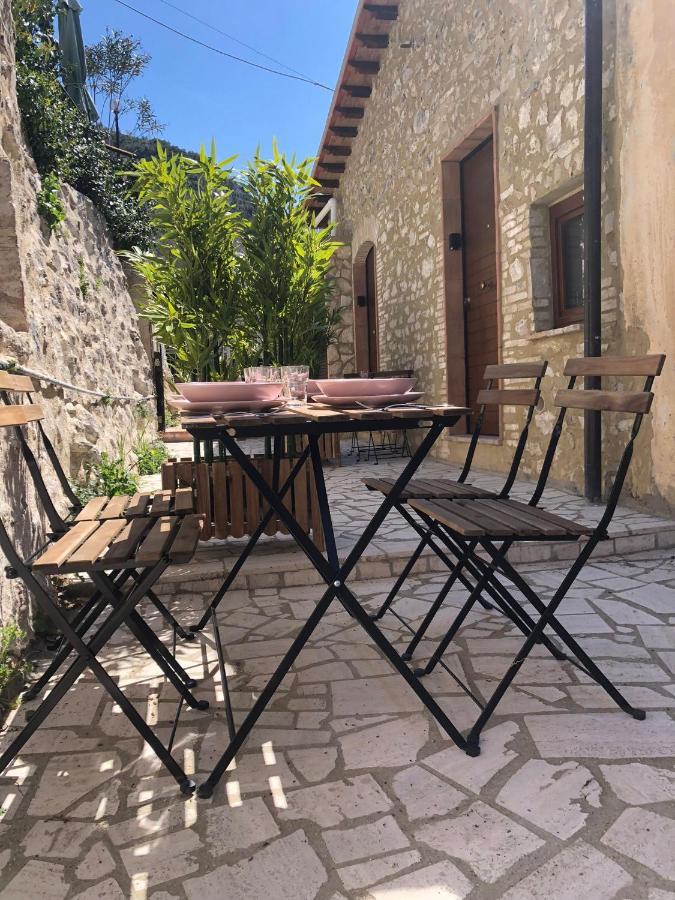 Hotel Alloggio Rurale Ferentillo Extérieur photo